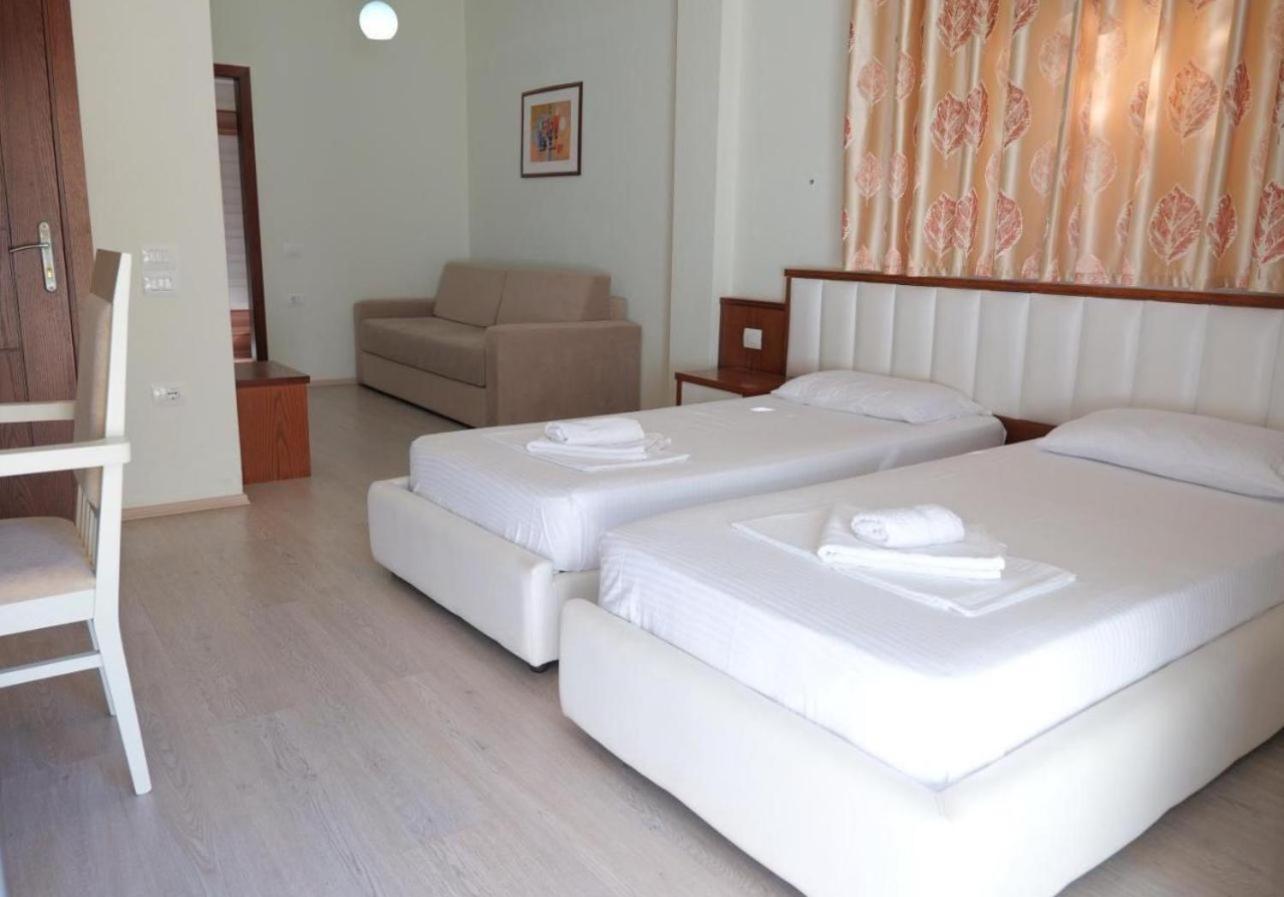 Prive City Hotel Saranda Zewnętrze zdjęcie